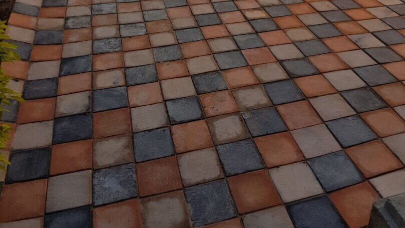 Quarter-Paving-Blocks