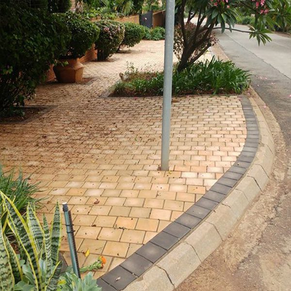 Quarter-Paving-Blocks