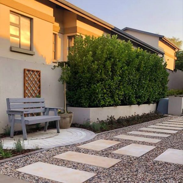 Rhino Stepping Stones 1000 x 500 x 60 - Image 3