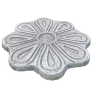 Daisy Concrete Stepping Stone